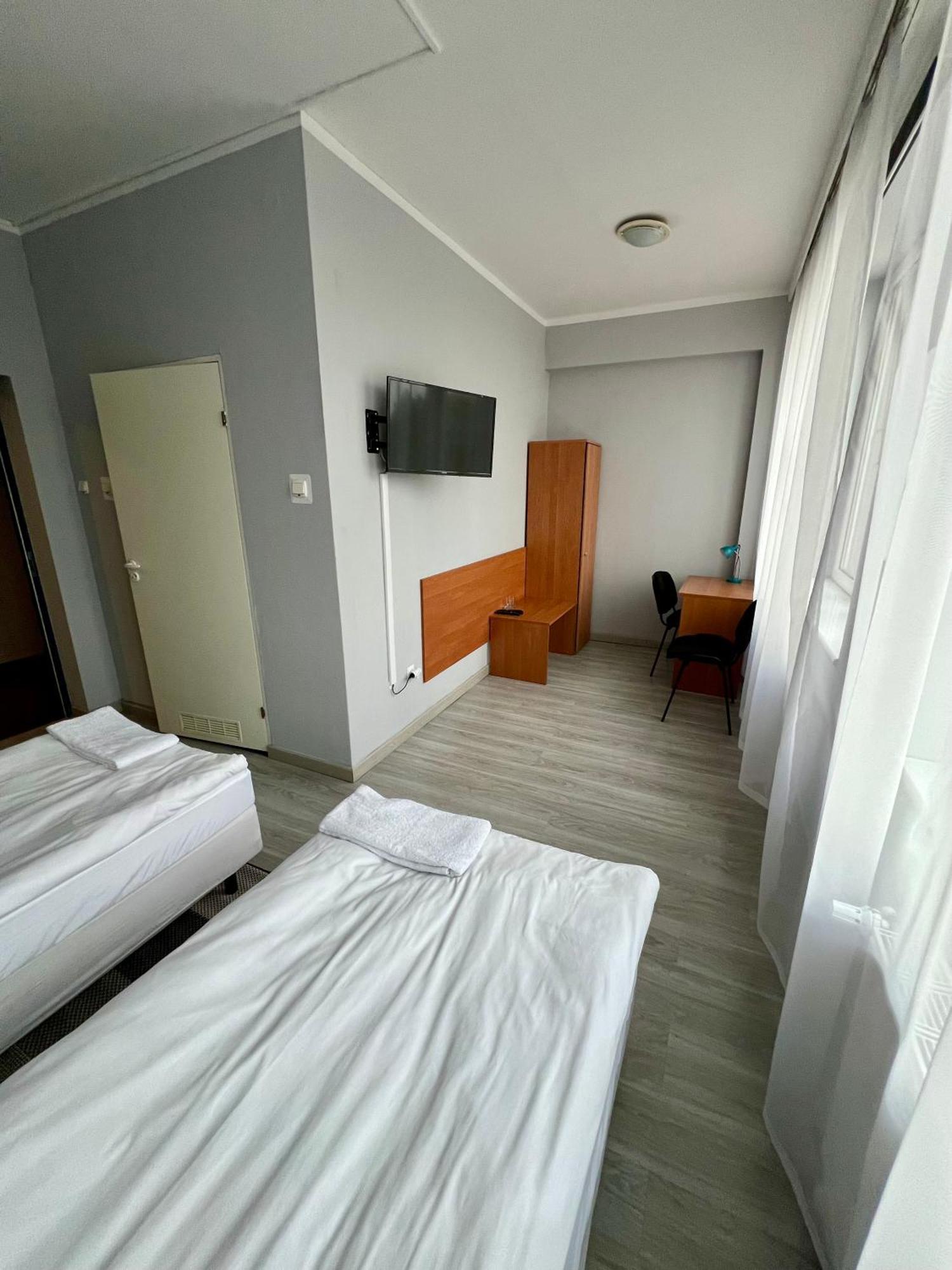 Hotel Akor Bydgoszcz Exteriör bild